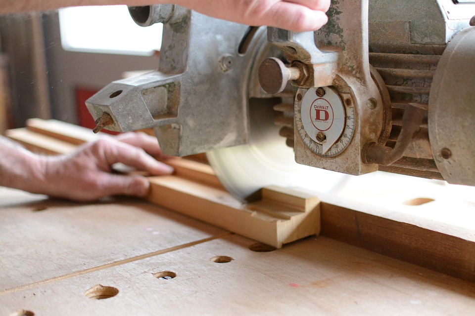 wood working saw